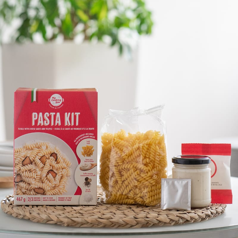 Pasta kit with Italian cheeses and black truffle